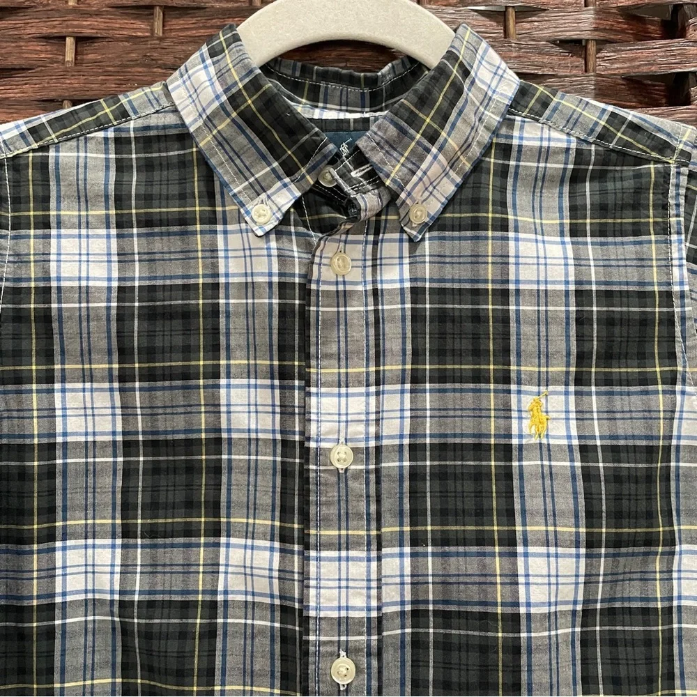 Ralph Lauren Plaid Short-Sleeve Button-Down Shirt, Boys Size 6.